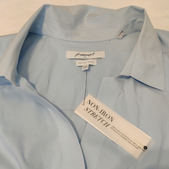 Foxcroft Blue Sleeveless Button Down Shirt - Picture 6 of 10